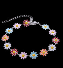 Load image into Gallery viewer, Flower Bracelet