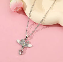 Load image into Gallery viewer, Hello Kitty Necklace