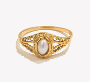 Gold Pearl Ring