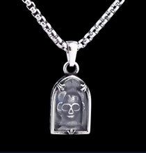 Load image into Gallery viewer, Skull Necklace