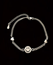 Load image into Gallery viewer, Happy Hearts Bracelet