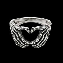 Load image into Gallery viewer, Skeleton Love Ring